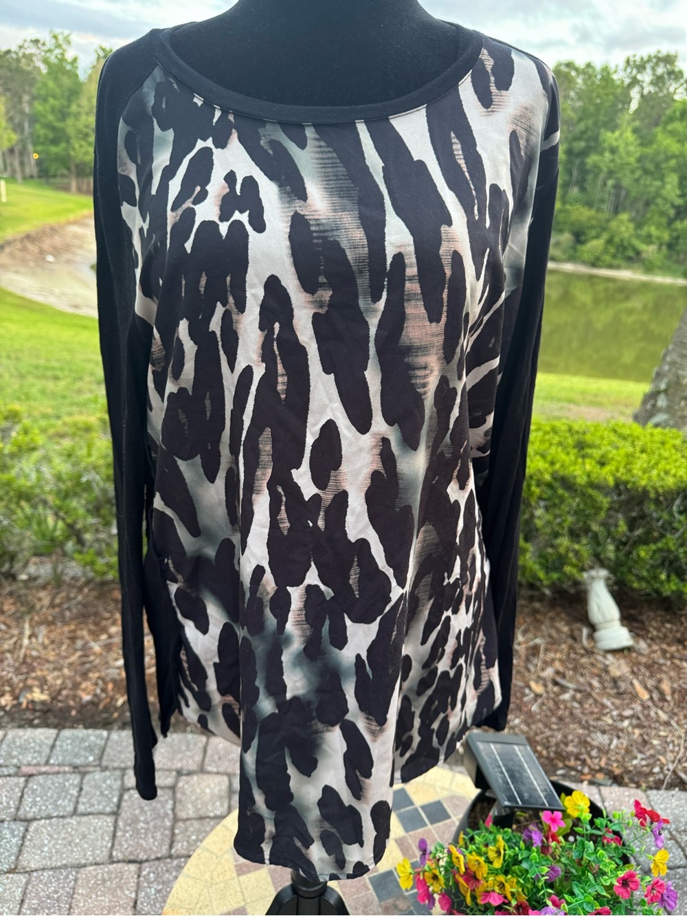 Apt. 9 Black and White Animal Print Long Sleeve Top